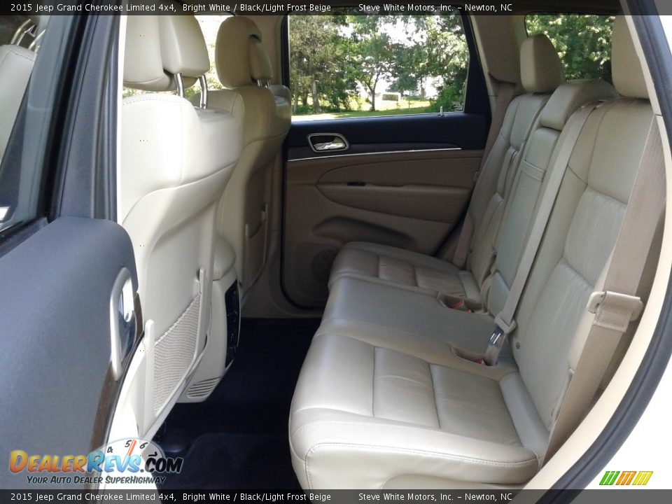 2015 Jeep Grand Cherokee Limited 4x4 Bright White / Black/Light Frost Beige Photo #11