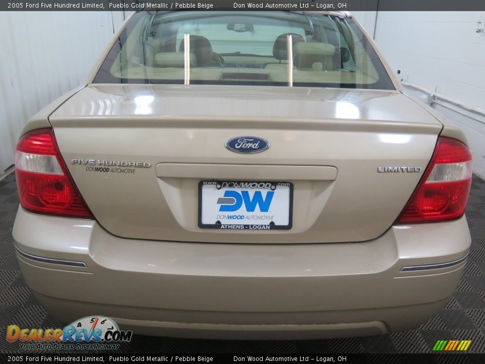 2005 Ford Five Hundred Limited Pueblo Gold Metallic / Pebble Beige Photo #9