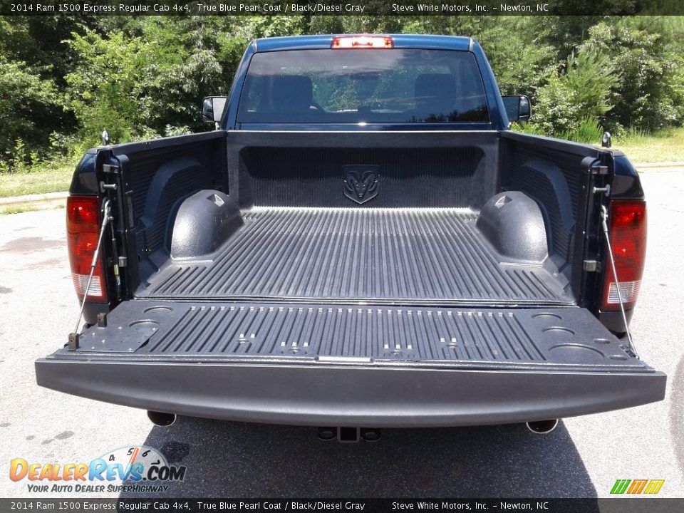2014 Ram 1500 Express Regular Cab 4x4 True Blue Pearl Coat / Black/Diesel Gray Photo #12