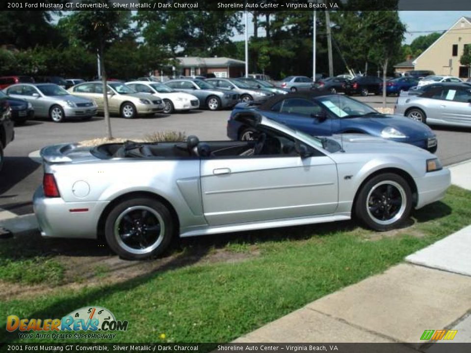 2001 Ford Mustang GT Convertible Silver Metallic / Dark Charcoal Photo #4