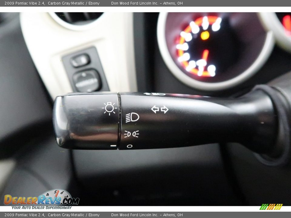 2009 Pontiac Vibe 2.4 Carbon Gray Metallic / Ebony Photo #27