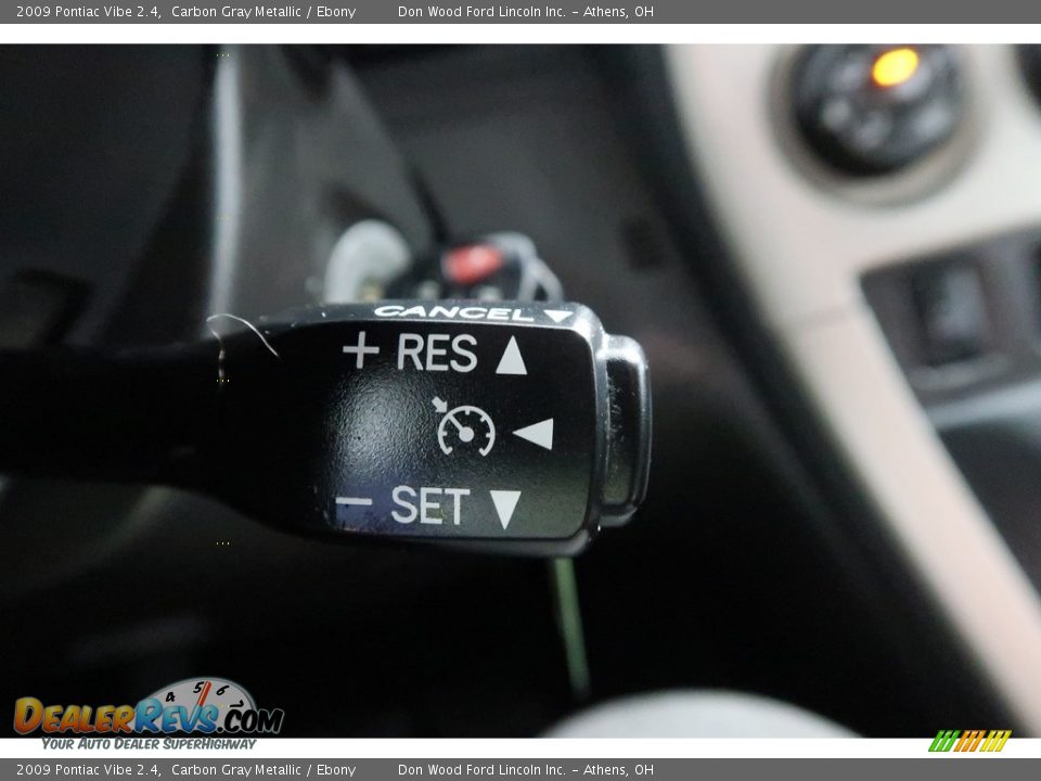 2009 Pontiac Vibe 2.4 Carbon Gray Metallic / Ebony Photo #29