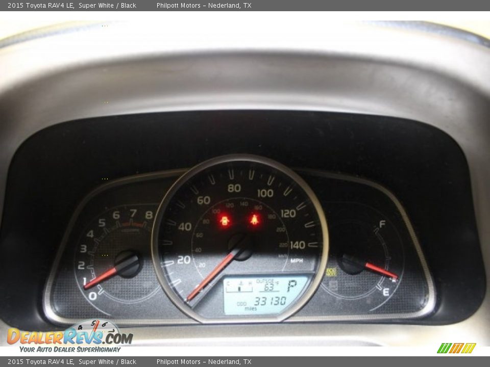 2015 Toyota RAV4 LE Super White / Black Photo #24