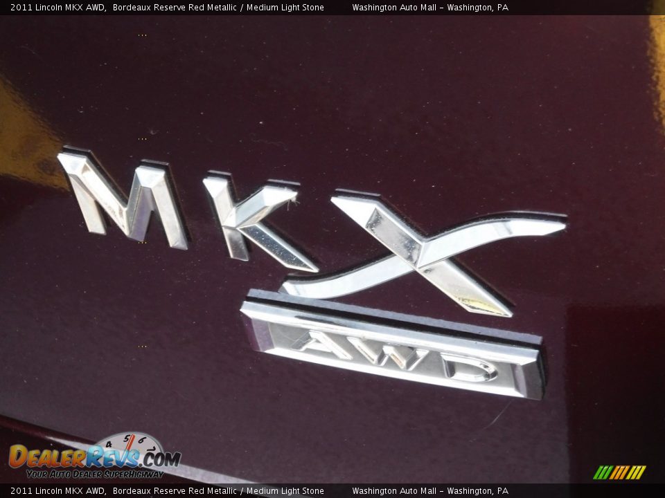 2011 Lincoln MKX AWD Bordeaux Reserve Red Metallic / Medium Light Stone Photo #10