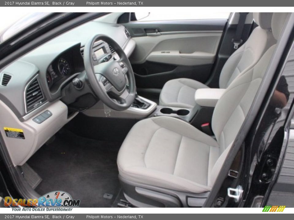 2017 Hyundai Elantra SE Black / Gray Photo #16
