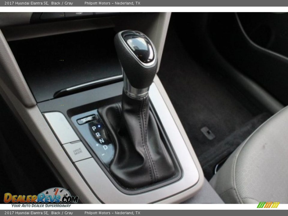 2017 Hyundai Elantra SE Black / Gray Photo #19