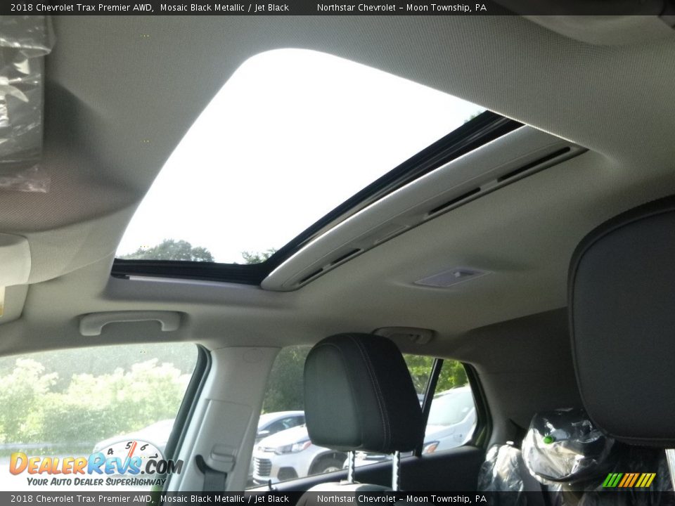 2018 Chevrolet Trax Premier AWD Mosaic Black Metallic / Jet Black Photo #16