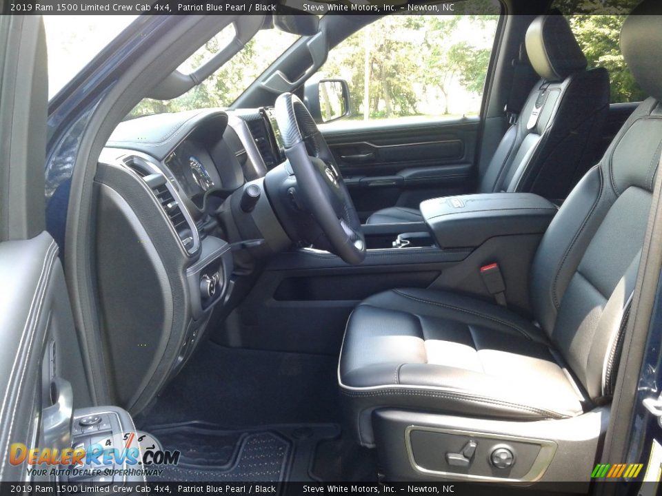 Black Interior - 2019 Ram 1500 Limited Crew Cab 4x4 Photo #10