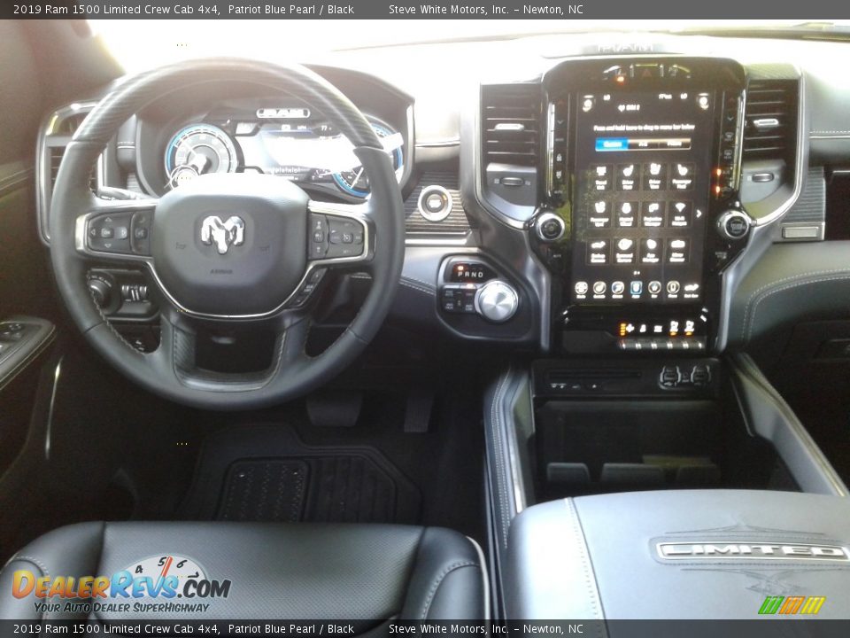 2019 Ram 1500 Limited Crew Cab 4x4 Patriot Blue Pearl / Black Photo #31