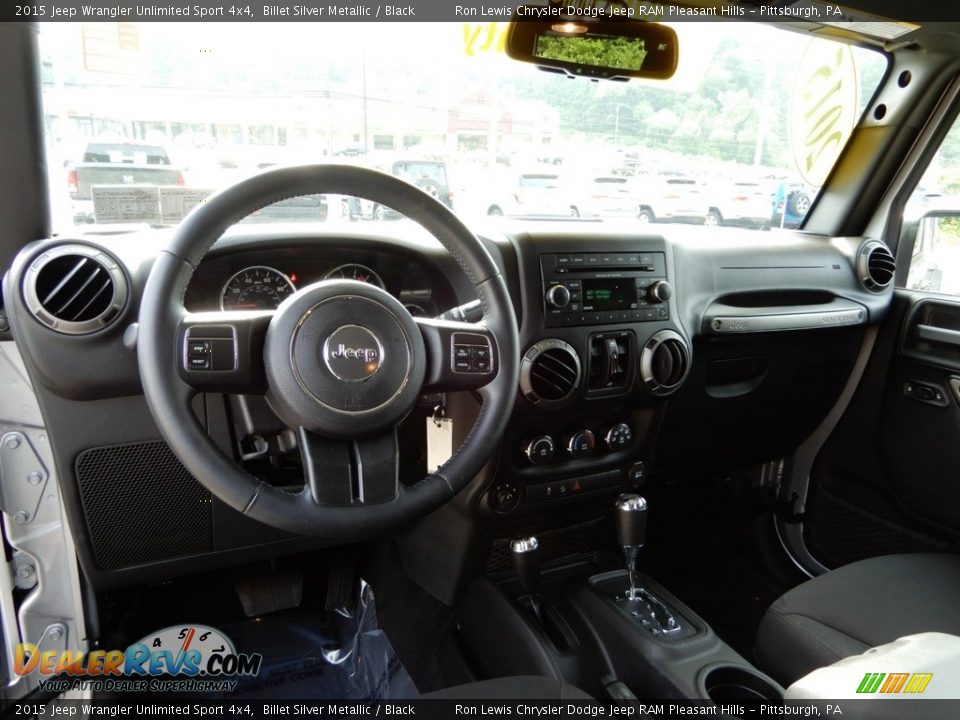 2015 Jeep Wrangler Unlimited Sport 4x4 Billet Silver Metallic / Black Photo #14