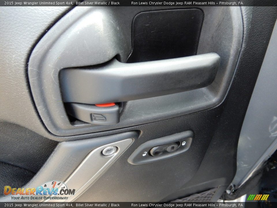2015 Jeep Wrangler Unlimited Sport 4x4 Billet Silver Metallic / Black Photo #15