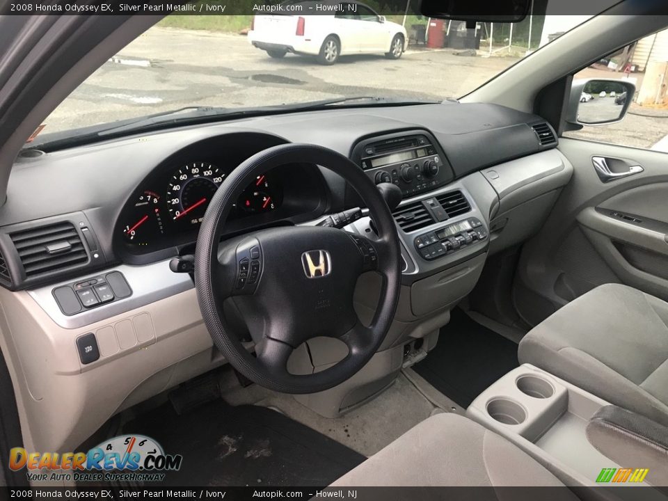 2008 Honda Odyssey EX Silver Pearl Metallic / Ivory Photo #12