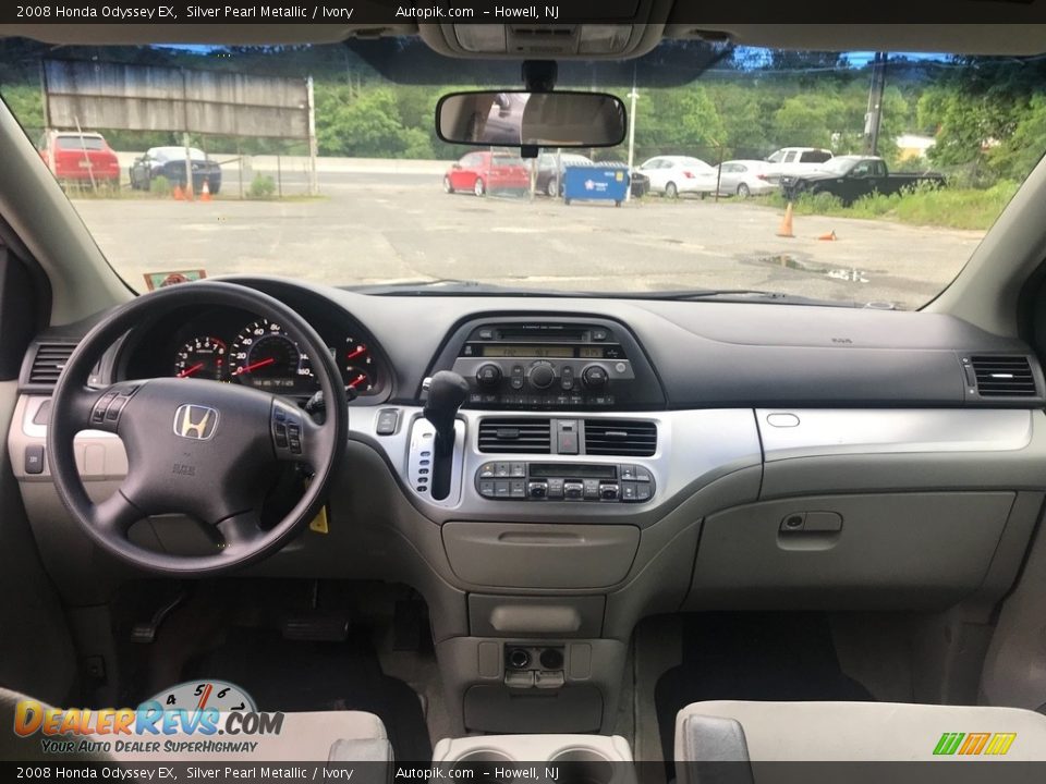 2008 Honda Odyssey EX Silver Pearl Metallic / Ivory Photo #13