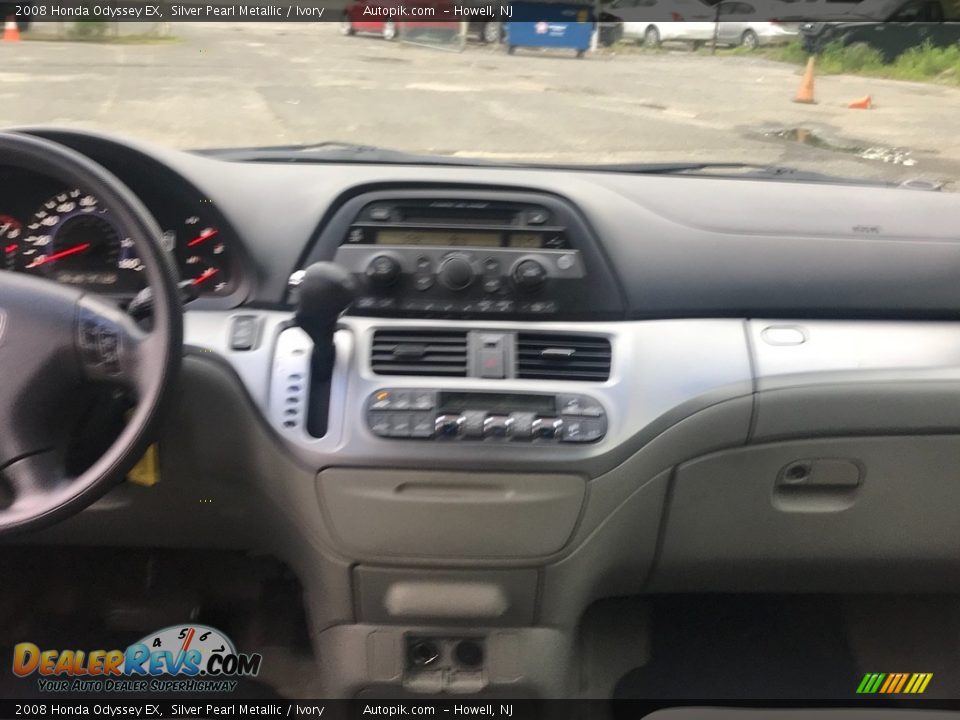 2008 Honda Odyssey EX Silver Pearl Metallic / Ivory Photo #14