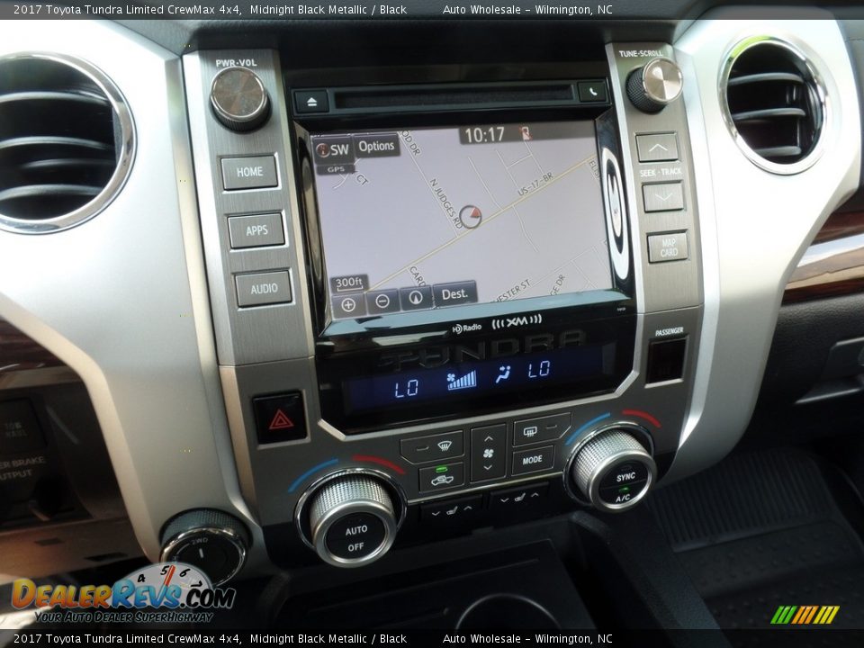 2017 Toyota Tundra Limited CrewMax 4x4 Midnight Black Metallic / Black Photo #17