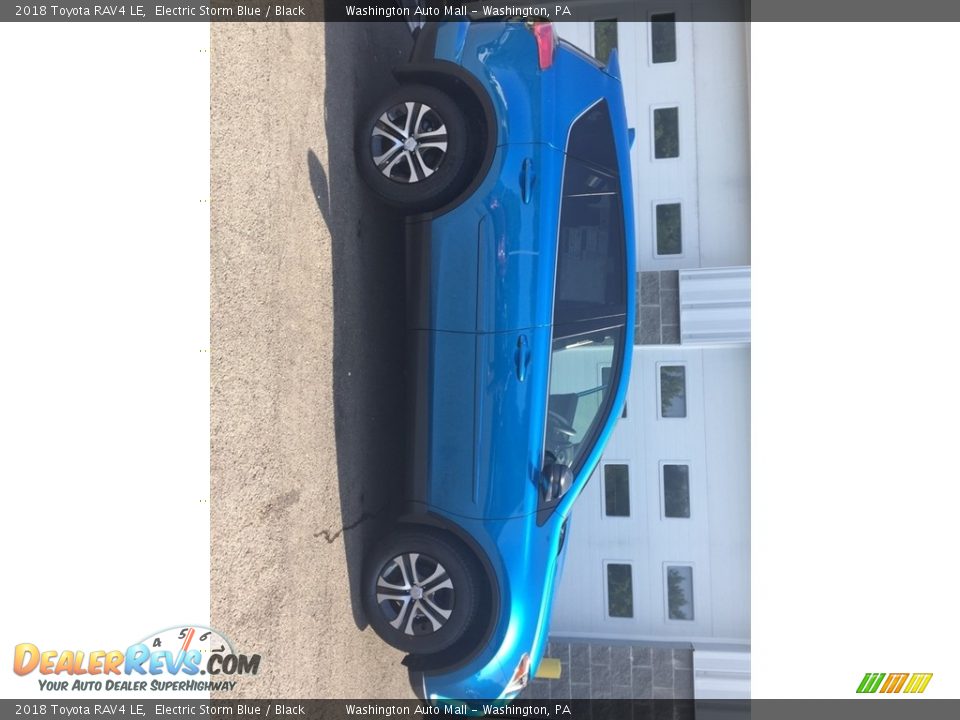 2018 Toyota RAV4 LE Electric Storm Blue / Black Photo #7