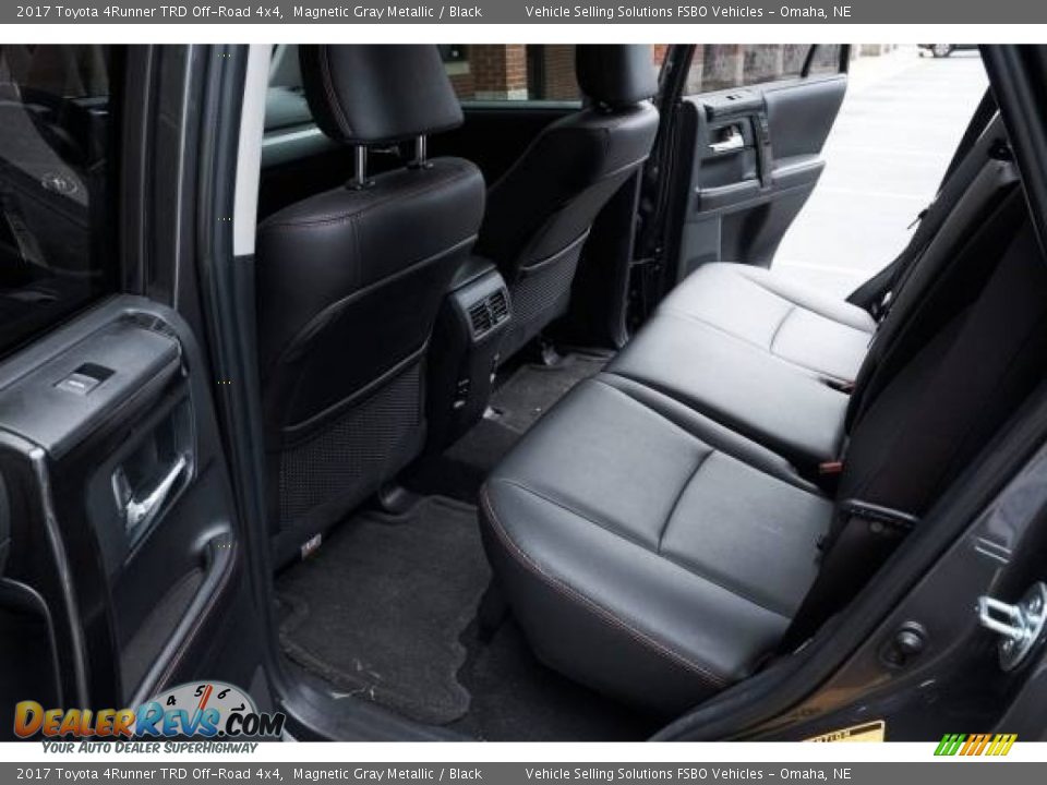 2017 Toyota 4Runner TRD Off-Road 4x4 Magnetic Gray Metallic / Black Photo #4