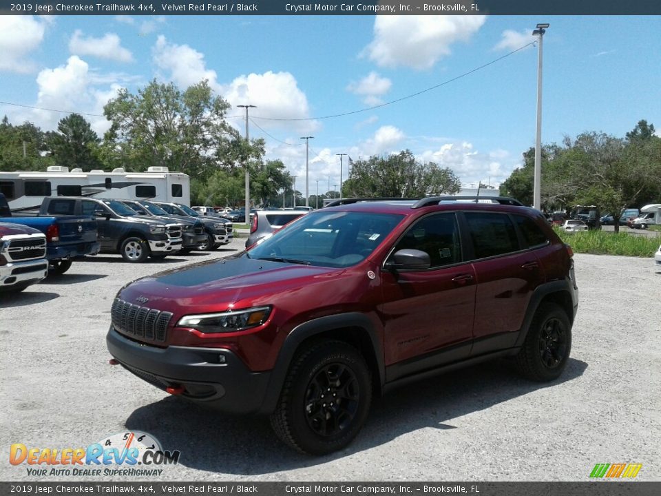 2019 Jeep Cherokee Trailhawk 4x4 Velvet Red Pearl / Black Photo #1