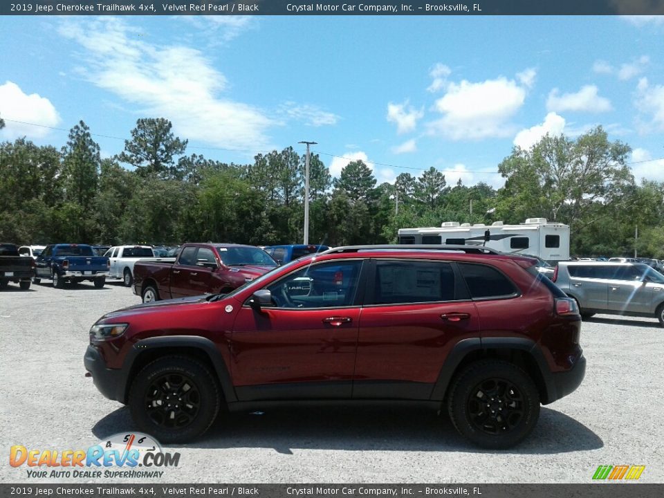 2019 Jeep Cherokee Trailhawk 4x4 Velvet Red Pearl / Black Photo #2