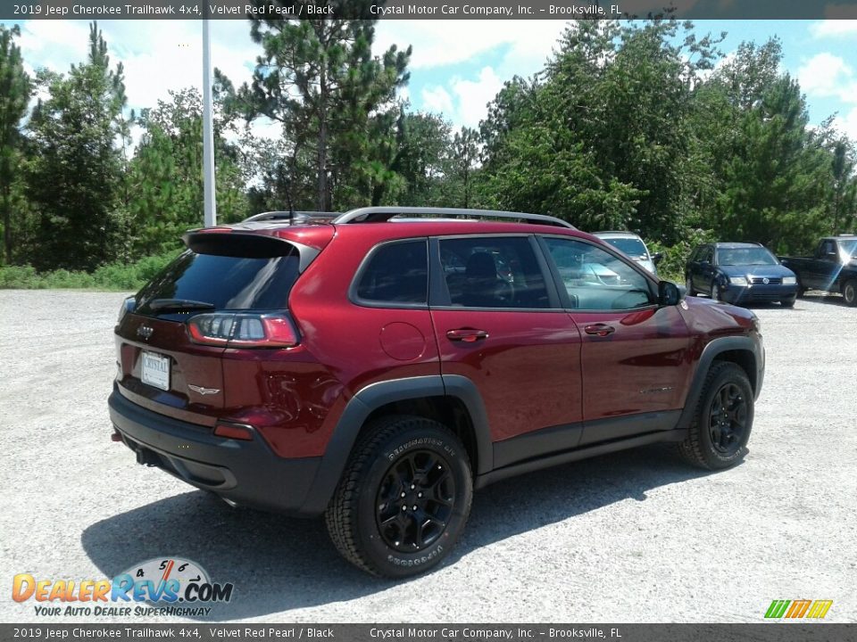 2019 Jeep Cherokee Trailhawk 4x4 Velvet Red Pearl / Black Photo #5