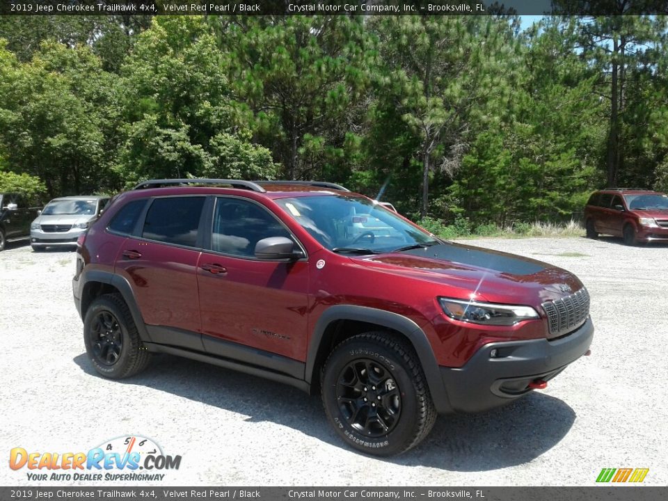 2019 Jeep Cherokee Trailhawk 4x4 Velvet Red Pearl / Black Photo #7