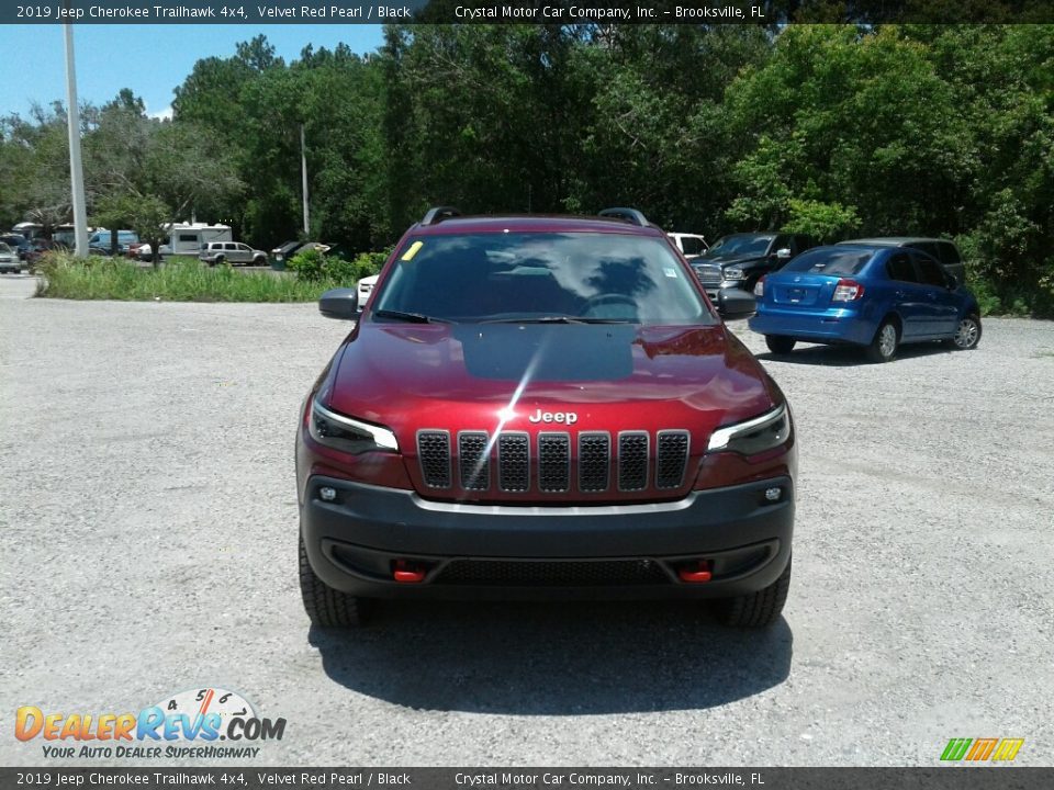2019 Jeep Cherokee Trailhawk 4x4 Velvet Red Pearl / Black Photo #8