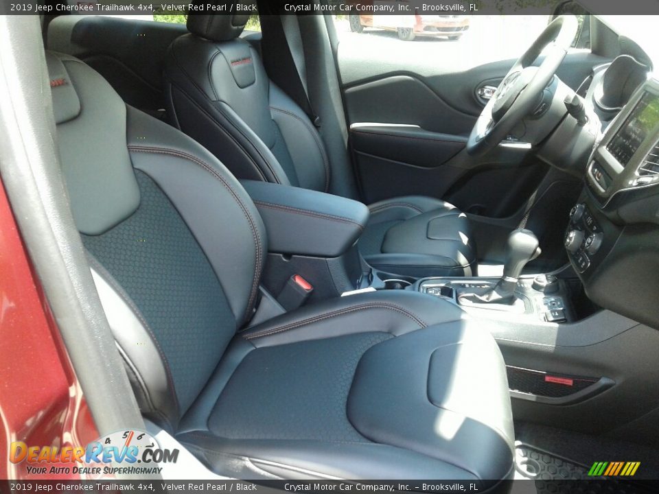 2019 Jeep Cherokee Trailhawk 4x4 Velvet Red Pearl / Black Photo #12