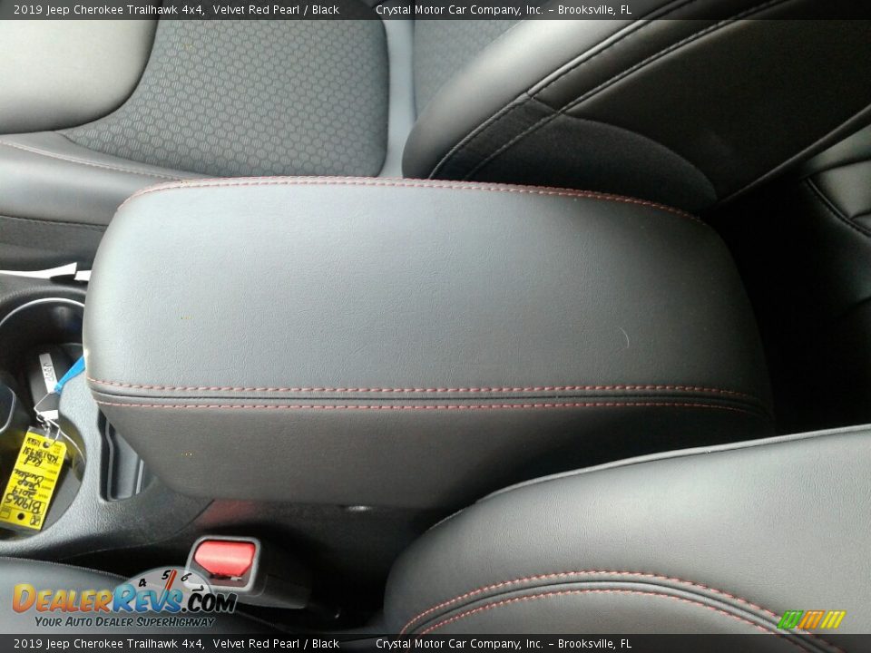 2019 Jeep Cherokee Trailhawk 4x4 Velvet Red Pearl / Black Photo #18