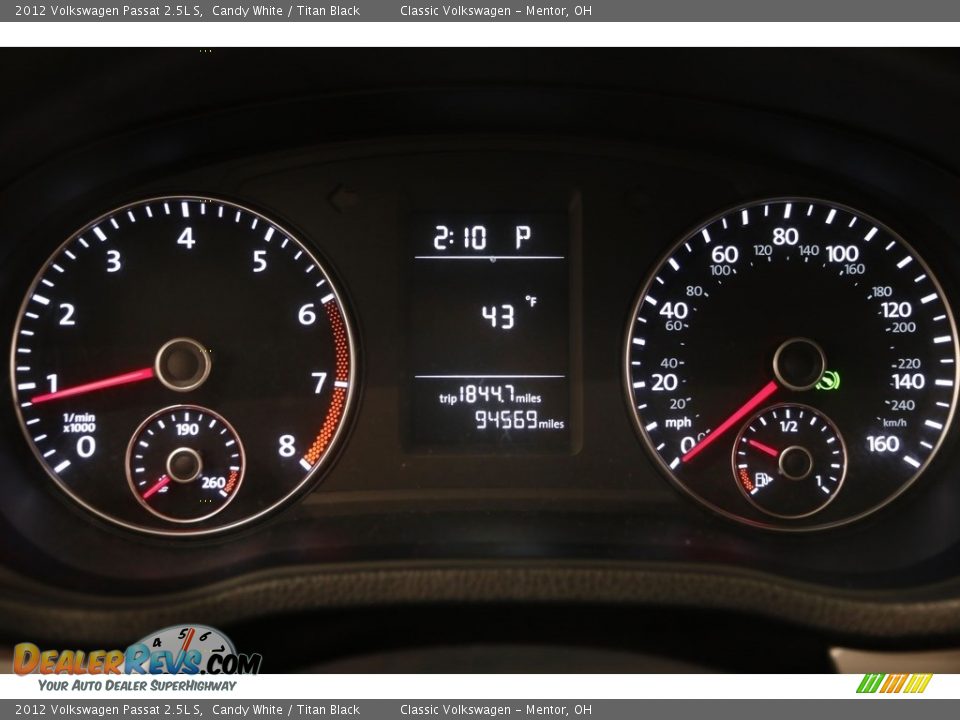 2012 Volkswagen Passat 2.5L S Candy White / Titan Black Photo #7