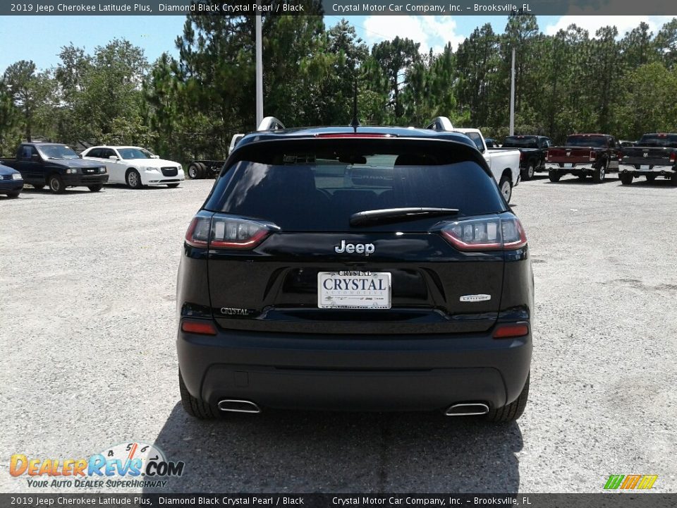 2019 Jeep Cherokee Latitude Plus Diamond Black Crystal Pearl / Black Photo #4