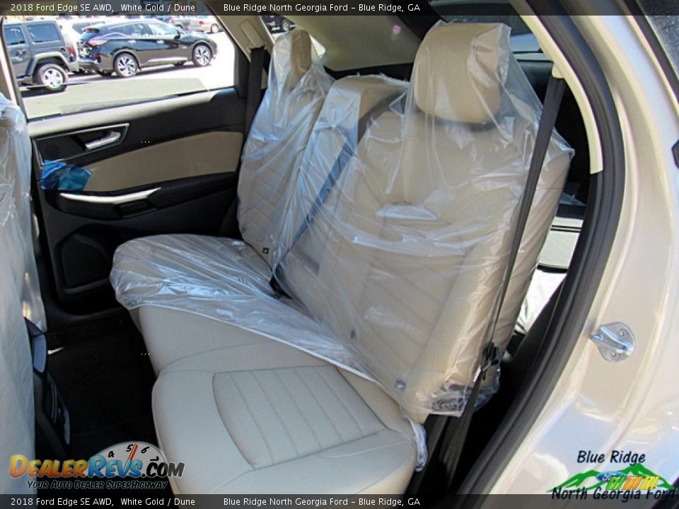 2018 Ford Edge SE AWD White Gold / Dune Photo #12