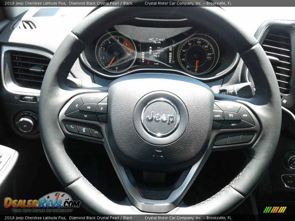 2019 Jeep Cherokee Latitude Plus Diamond Black Crystal Pearl / Black Photo #14