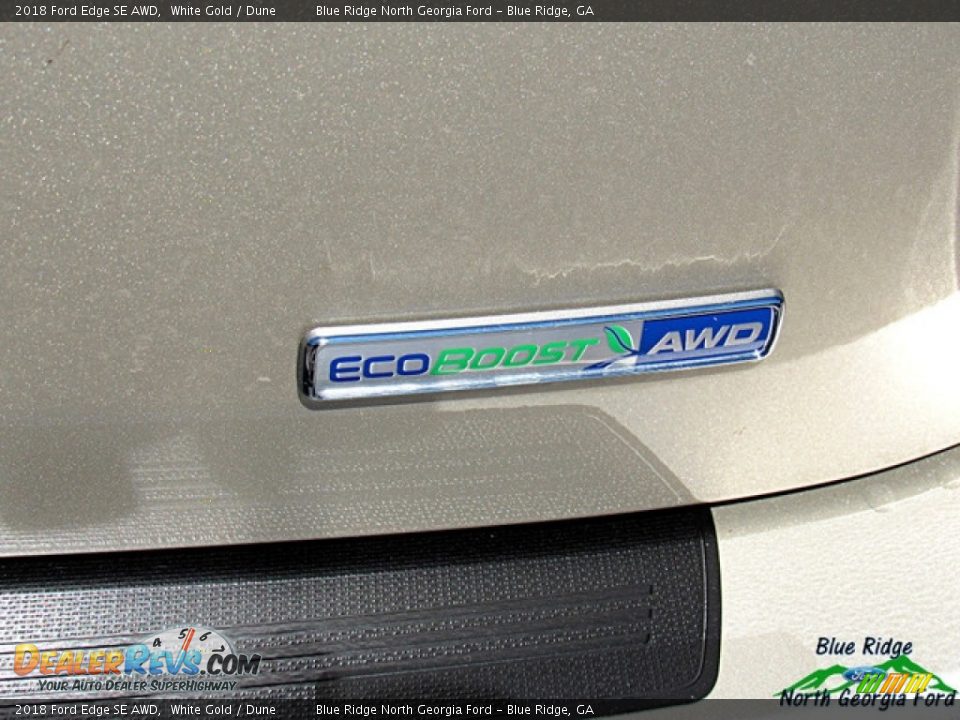 2018 Ford Edge SE AWD White Gold / Dune Photo #30