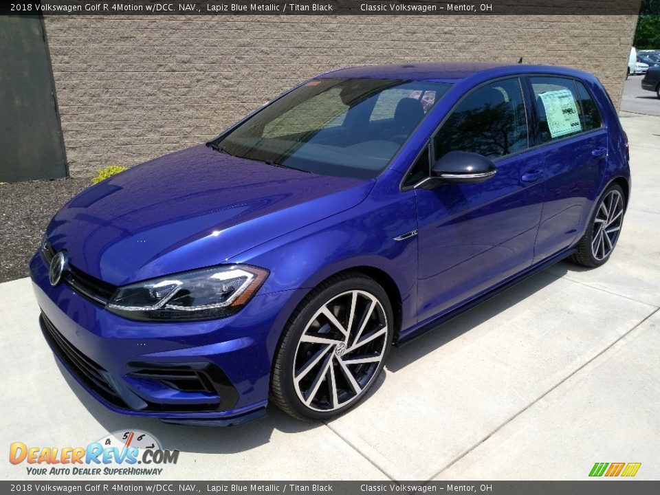 Front 3/4 View of 2018 Volkswagen Golf R 4Motion w/DCC. NAV. Photo #2
