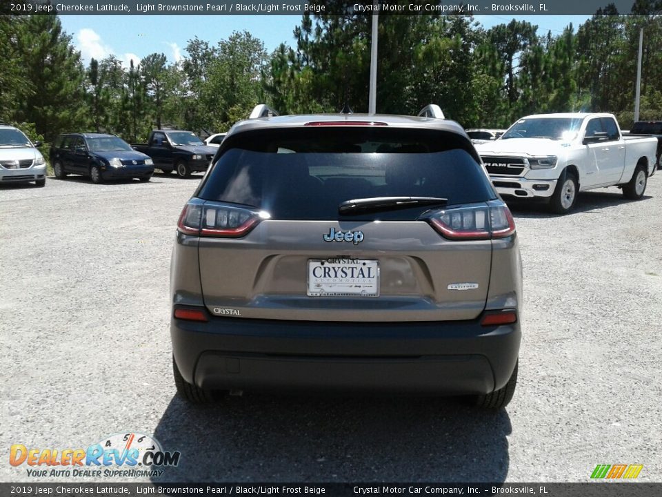 2019 Jeep Cherokee Latitude Light Brownstone Pearl / Black/Light Frost Beige Photo #4