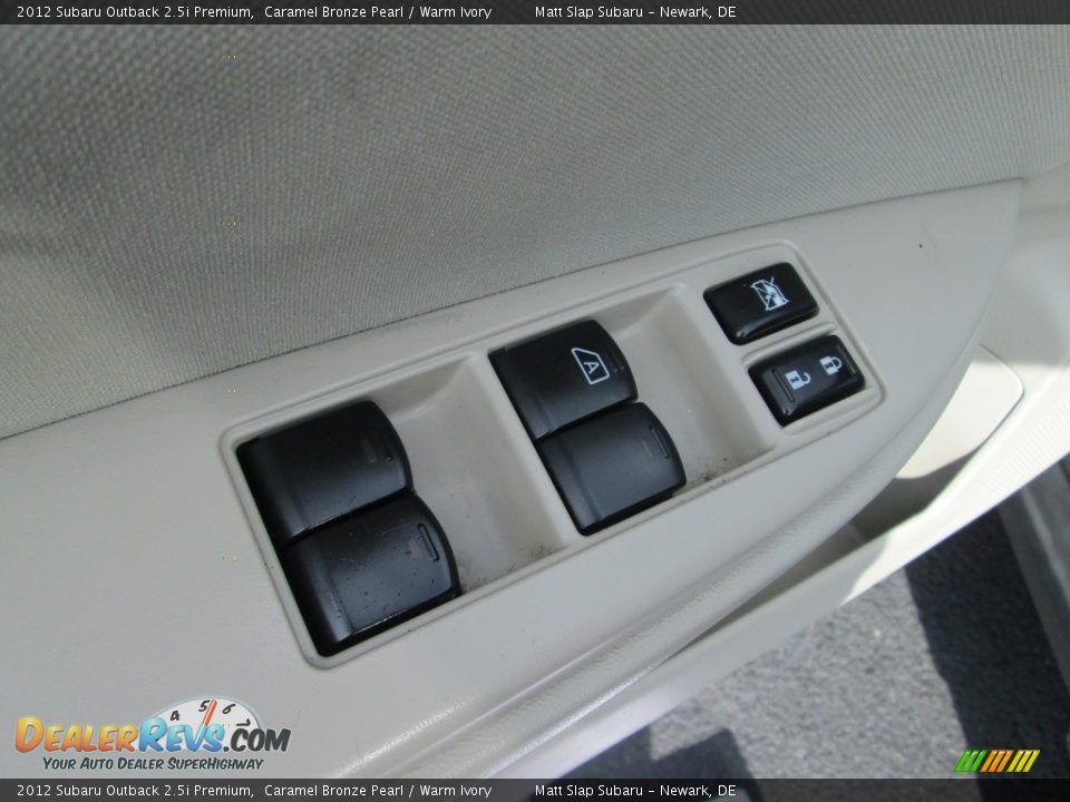 2012 Subaru Outback 2.5i Premium Caramel Bronze Pearl / Warm Ivory Photo #15