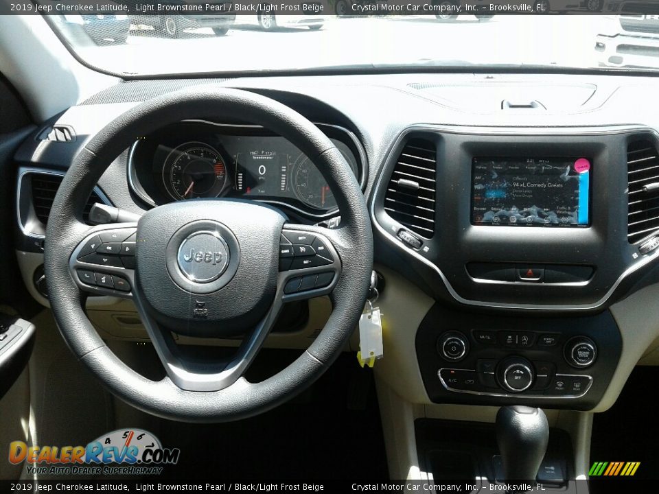 2019 Jeep Cherokee Latitude Light Brownstone Pearl / Black/Light Frost Beige Photo #13