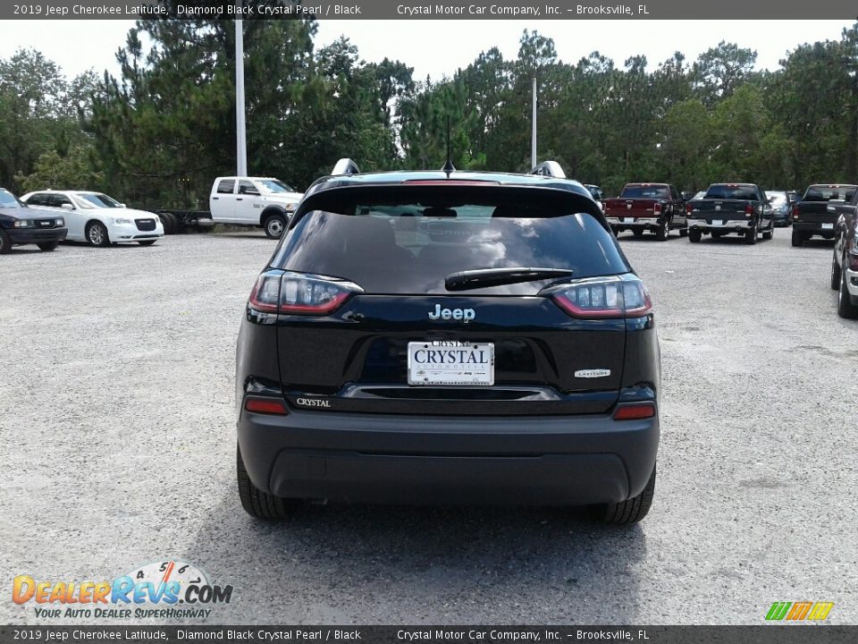 2019 Jeep Cherokee Latitude Diamond Black Crystal Pearl / Black Photo #4