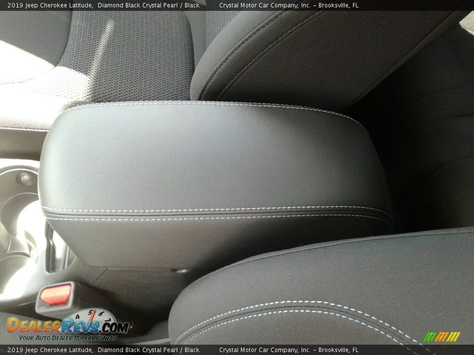 2019 Jeep Cherokee Latitude Diamond Black Crystal Pearl / Black Photo #18