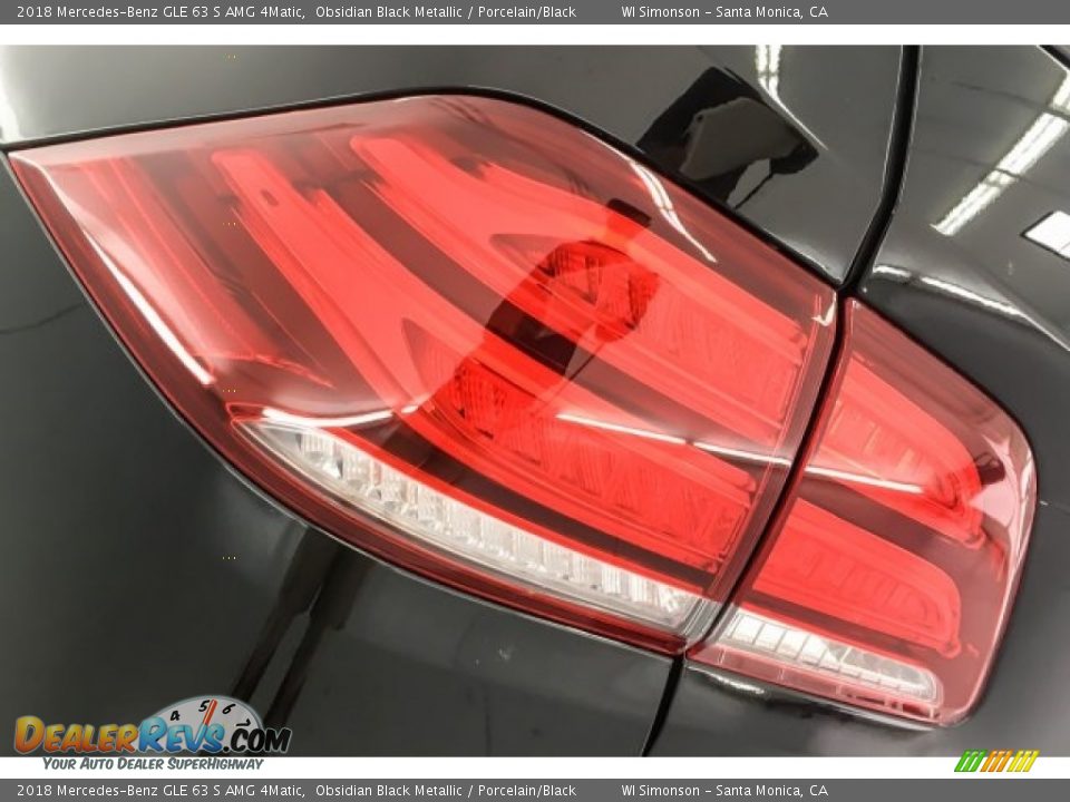 2018 Mercedes-Benz GLE 63 S AMG 4Matic Obsidian Black Metallic / Porcelain/Black Photo #24