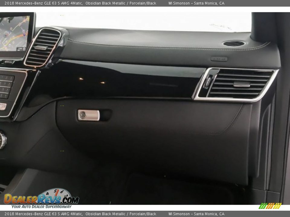 2018 Mercedes-Benz GLE 63 S AMG 4Matic Obsidian Black Metallic / Porcelain/Black Photo #27