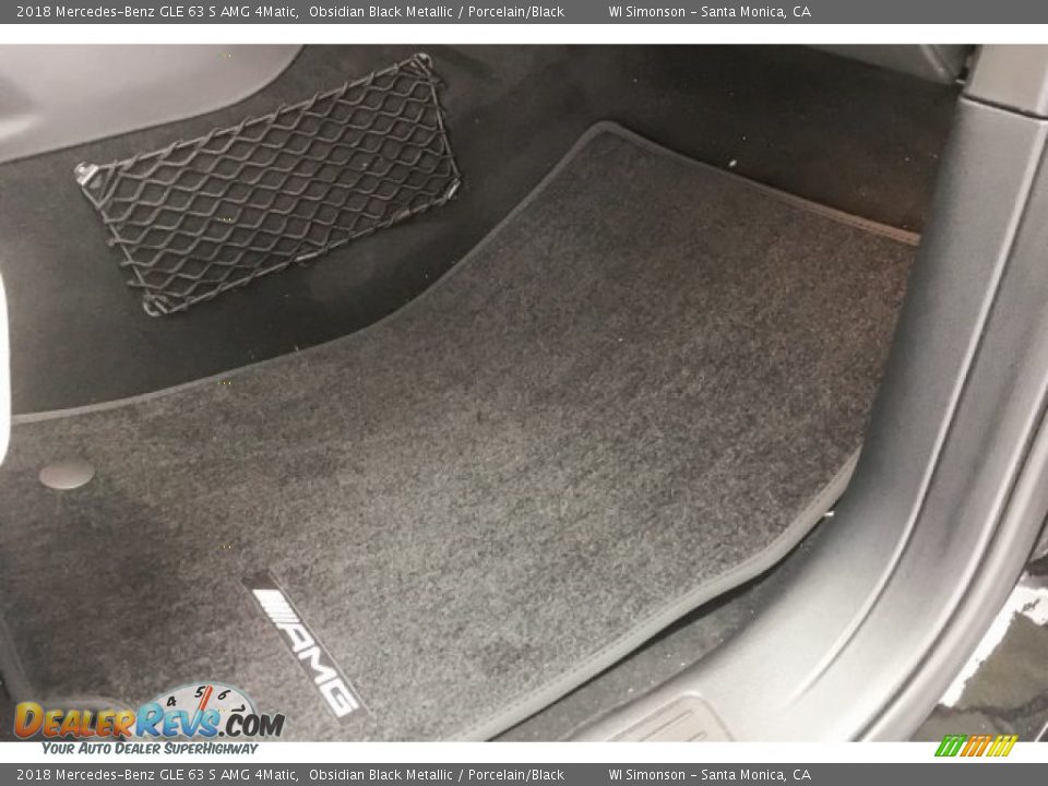 2018 Mercedes-Benz GLE 63 S AMG 4Matic Obsidian Black Metallic / Porcelain/Black Photo #29