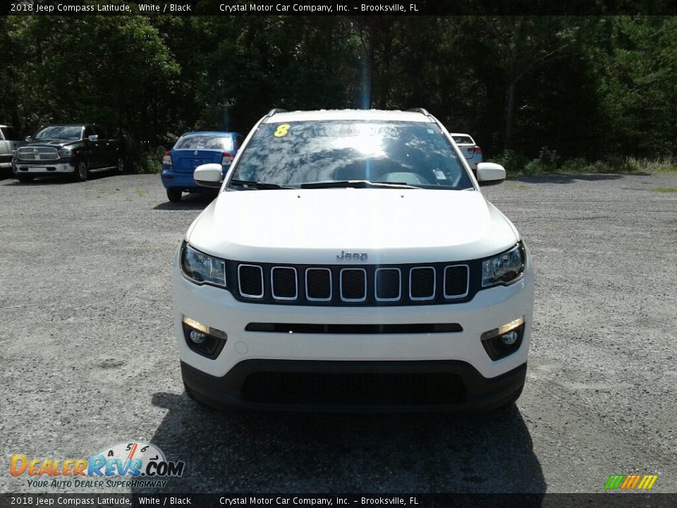 2018 Jeep Compass Latitude White / Black Photo #8