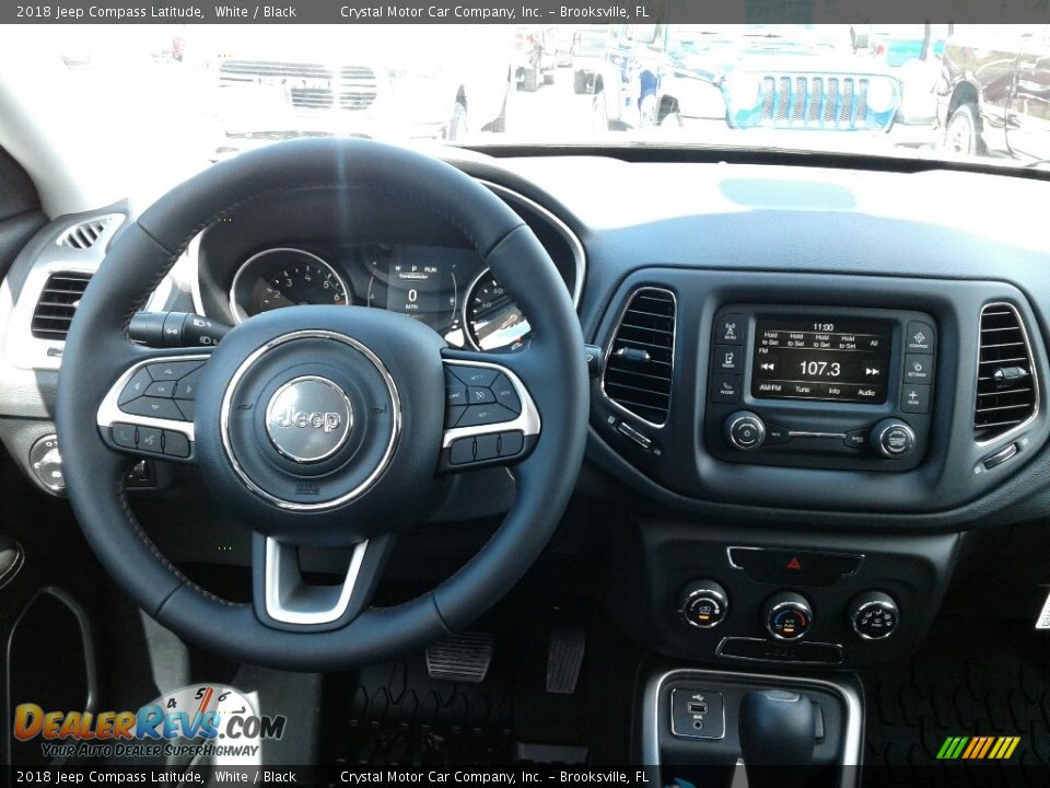 2018 Jeep Compass Latitude White / Black Photo #13