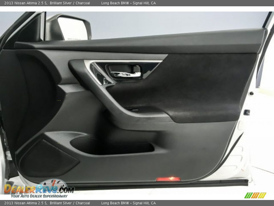 2013 Nissan Altima 2.5 S Brilliant Silver / Charcoal Photo #25