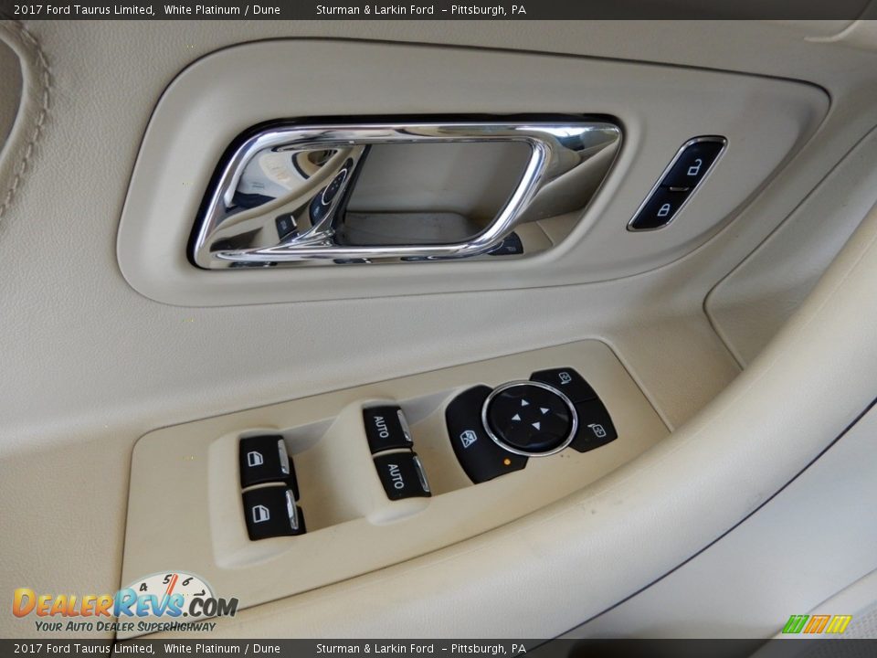 2017 Ford Taurus Limited White Platinum / Dune Photo #10