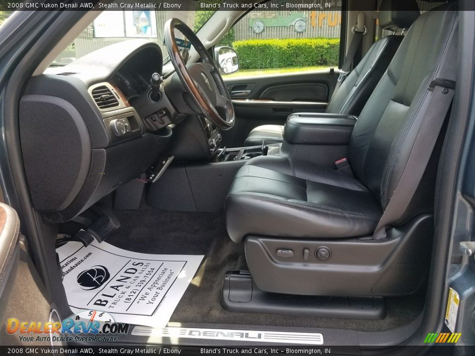 2008 GMC Yukon Denali AWD Stealth Gray Metallic / Ebony Photo #17