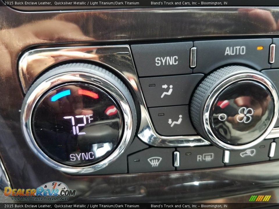 2015 Buick Enclave Leather Quicksilver Metallic / Light Titanium/Dark Titanium Photo #32