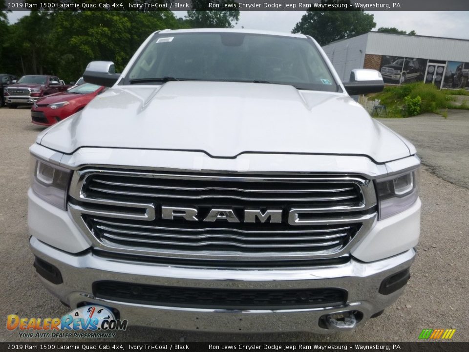 2019 Ram 1500 Laramie Quad Cab 4x4 Ivory Tri–Coat / Black Photo #9