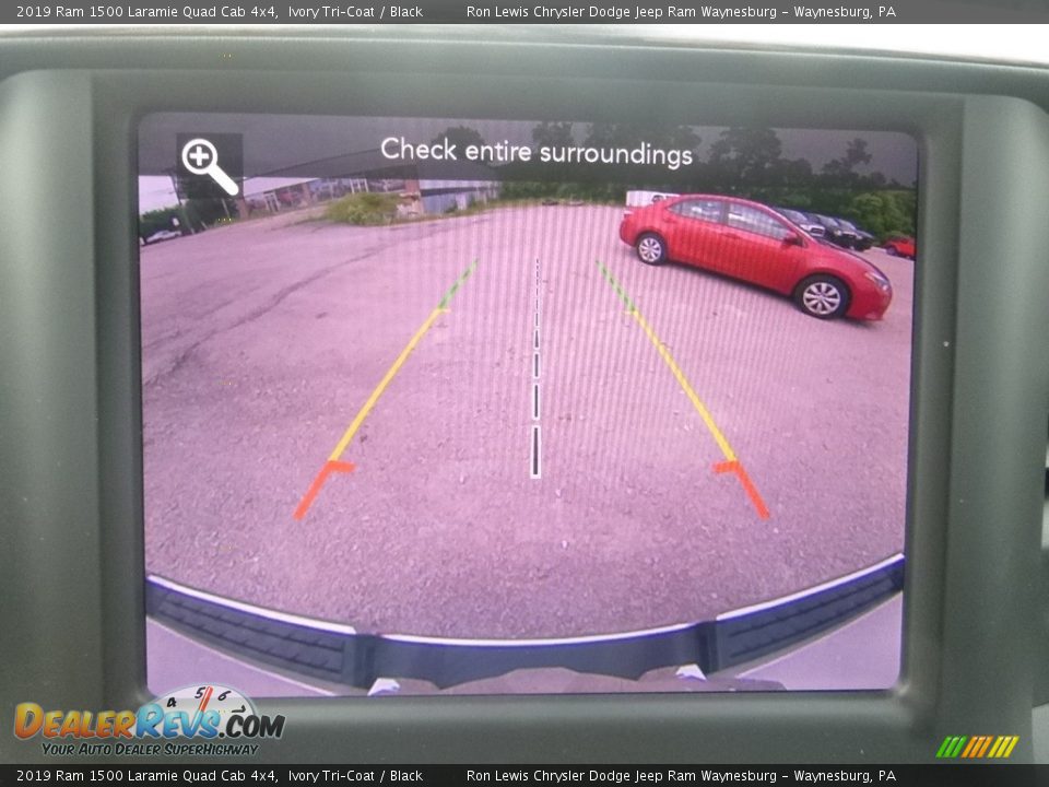 2019 Ram 1500 Laramie Quad Cab 4x4 Ivory Tri–Coat / Black Photo #18